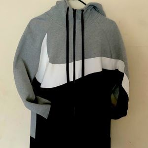 Nike hoodie large